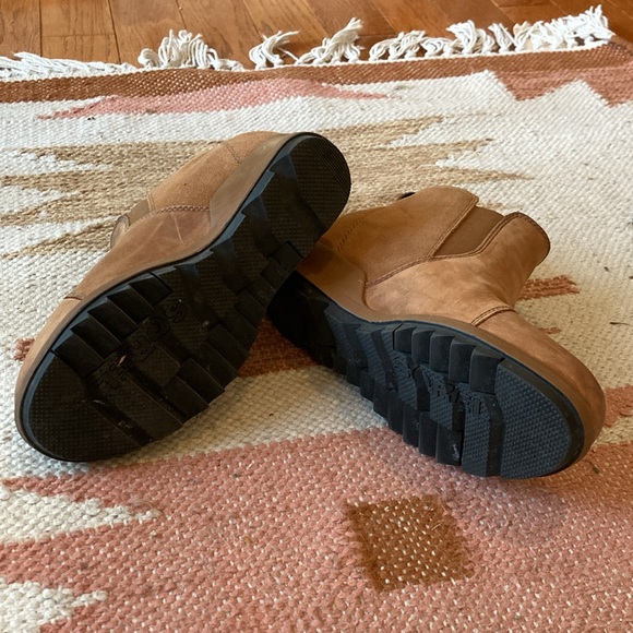 Sorel Evie Pull on Booties - Picture 3 of 6